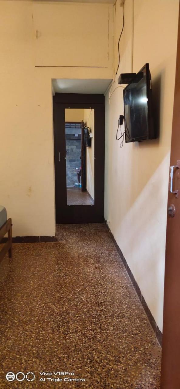 Hill View Guest House Анджуна Екстериор снимка