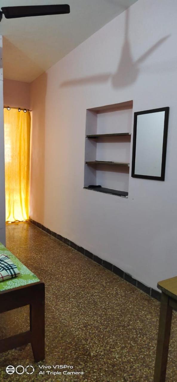 Hill View Guest House Анджуна Екстериор снимка