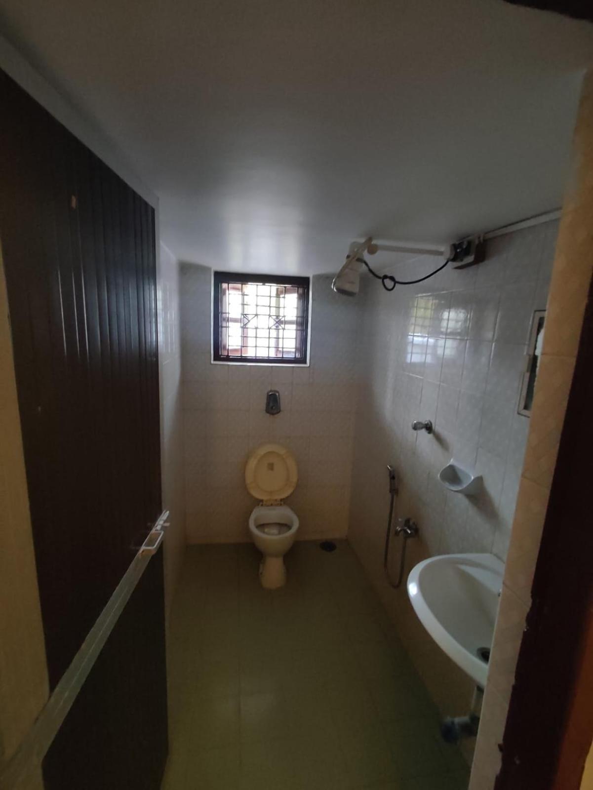 Hill View Guest House Анджуна Екстериор снимка